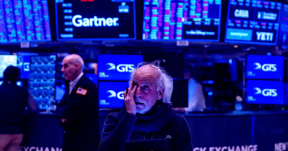 https://no-flux.beaude.net/wp-content/uploads/2025/10/bank-of-england-impending-ai-disaster.jpg